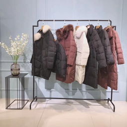 嘉贝逸飞大牌折扣女装批发 专柜正品，引爆时尚市场